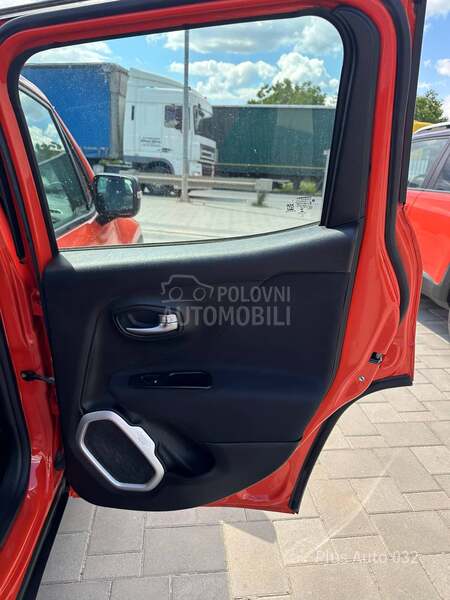 Jeep Renegade N O V