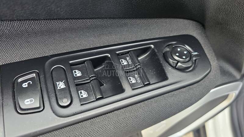 Jeep Renegade 1.4 B/GPL longitude