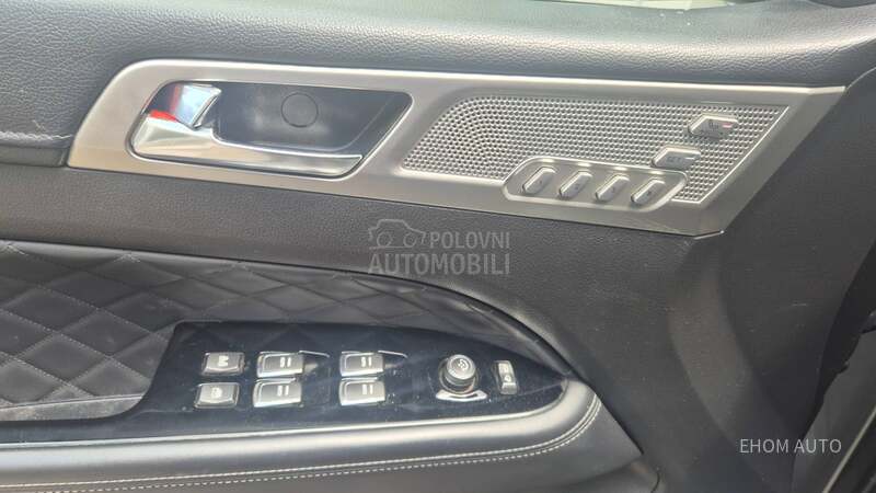 SsangYong Rexton 2,2 A/T 4WD
