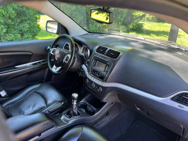 Fiat Freemont 