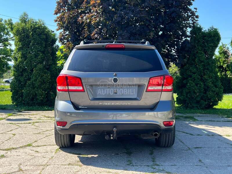 Fiat Freemont 