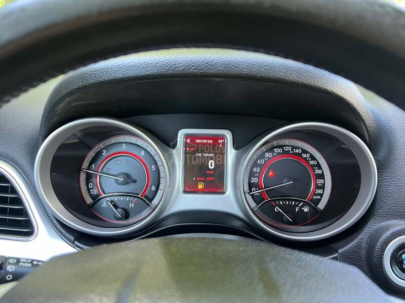 Fiat Freemont 