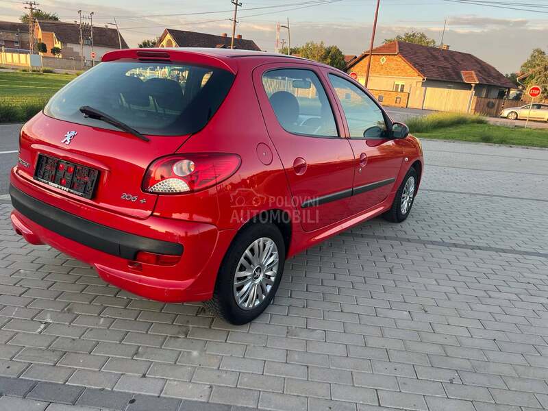 Peugeot 206 plus 1.1 OČUVAN