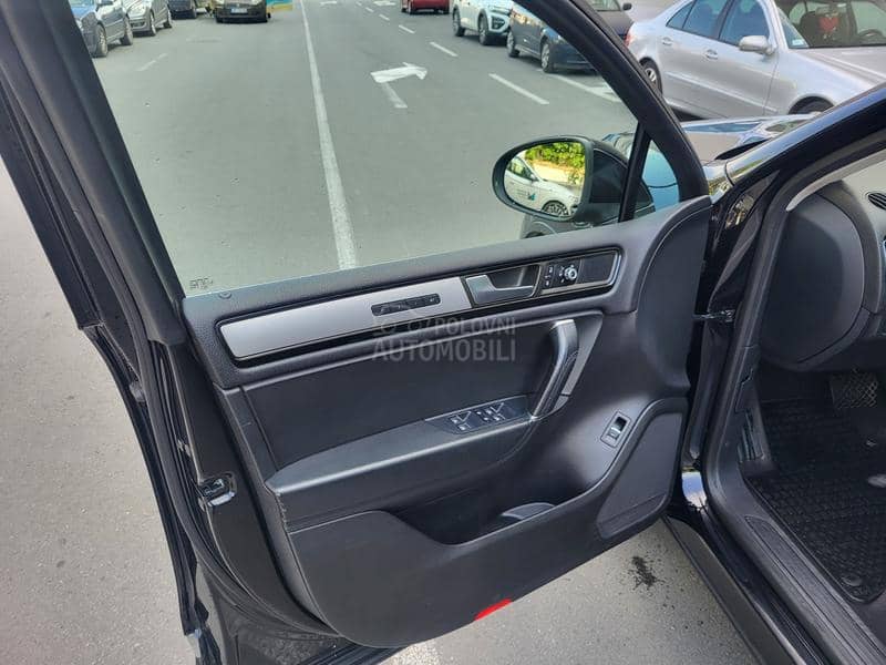 Volkswagen Touareg V6 3.0 TDI