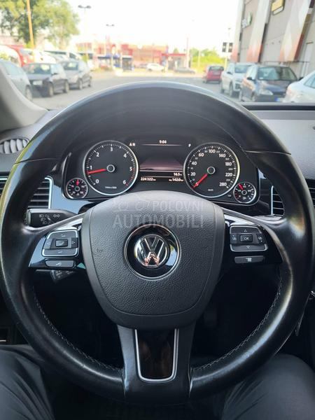 Volkswagen Touareg V6 3.0 TDI
