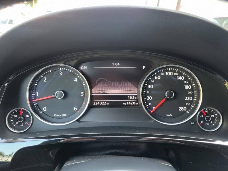 Volkswagen Touareg V6 3.0 TDI