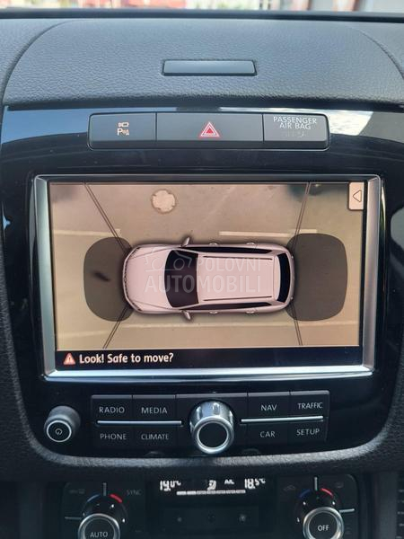 Volkswagen Touareg V6 3.0 TDI