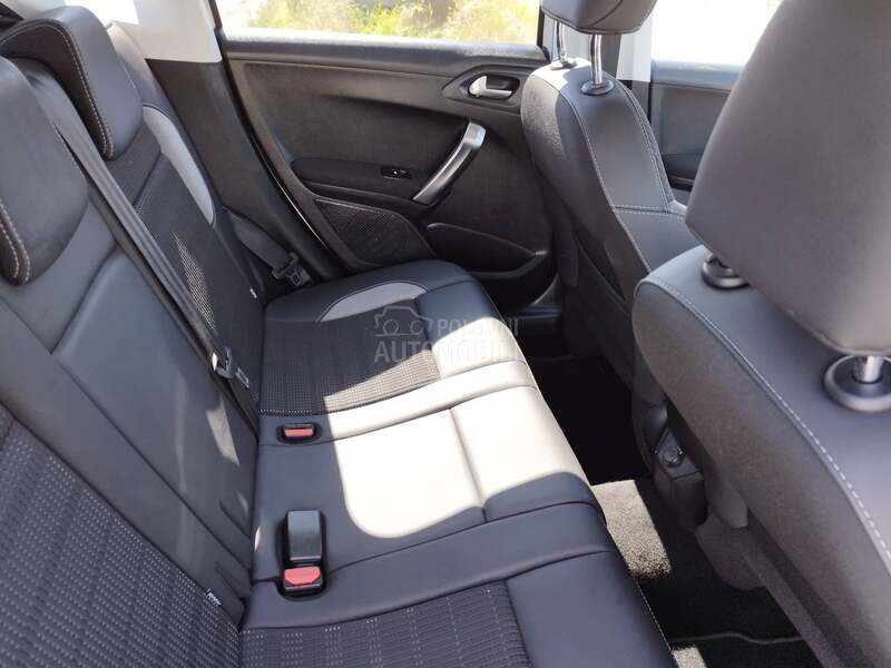 Peugeot 2008 1.5 BLUEHDI