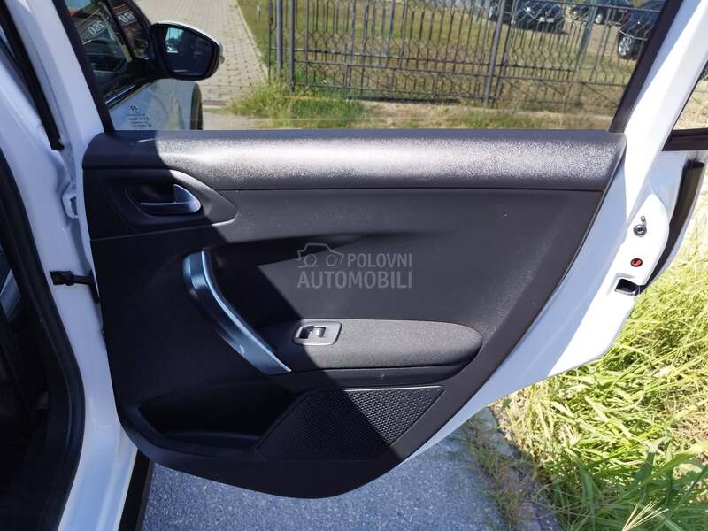 Peugeot 2008 1.5 BLUEHDI