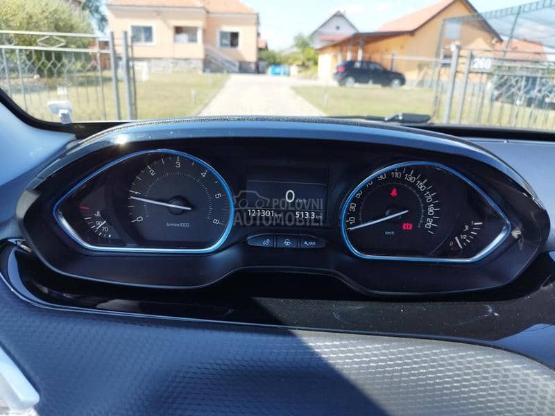 Peugeot 2008 1.5 BLUEHDI