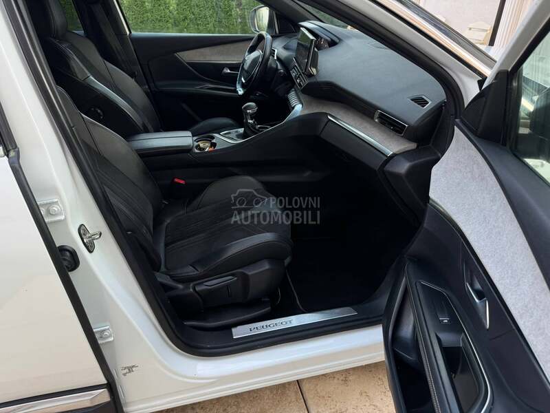Peugeot 3008 1.5 blue-HDI gt