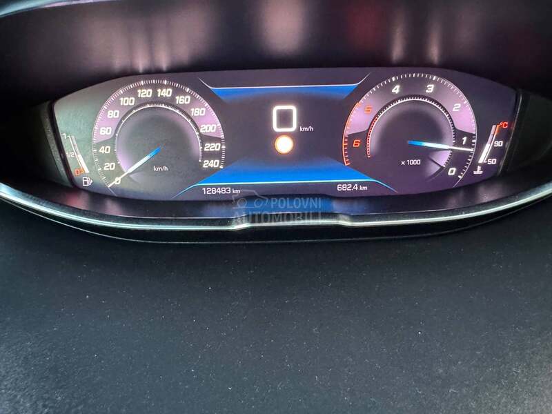 Peugeot 3008 1.5 blue-HDI gt
