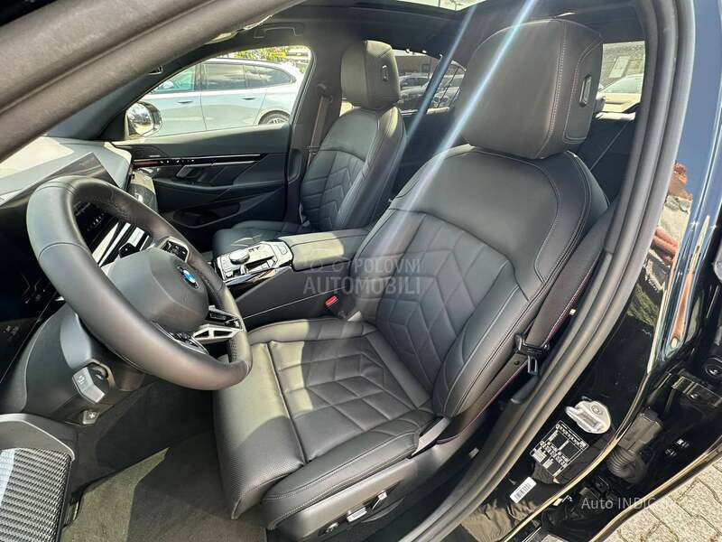 BMW 520 M ProPano Iconic HK