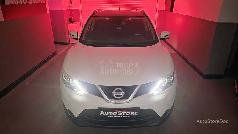 Nissan Qashqai 1.6 DIG-T N-connecta