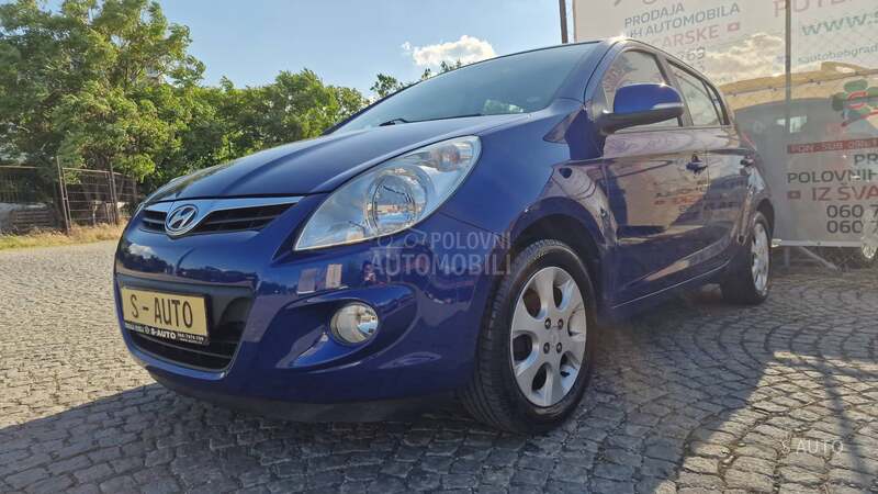 Hyundai i20 