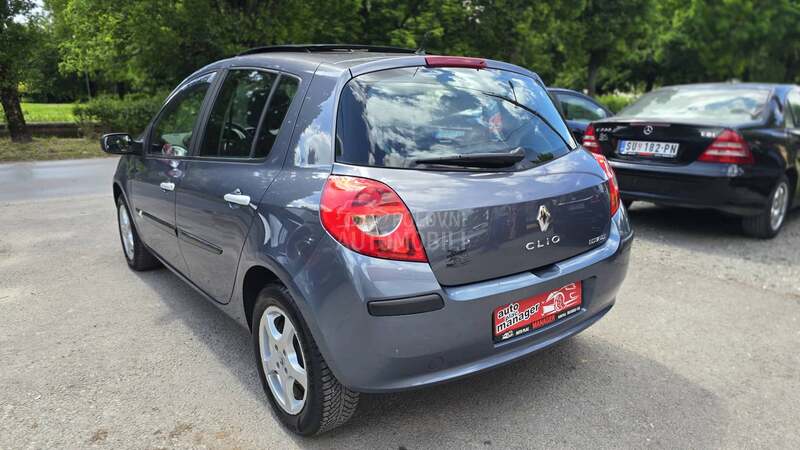 Renault Clio 1.1