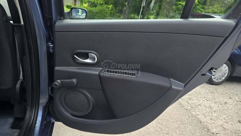 Renault Clio 1.1
