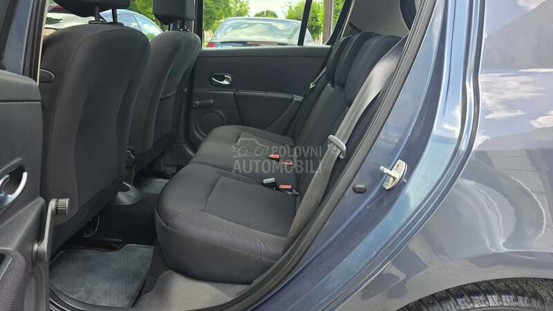 Renault Clio 1.1