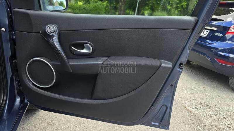 Renault Clio 1.1
