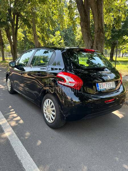 Peugeot 208 Access 1.0 E5