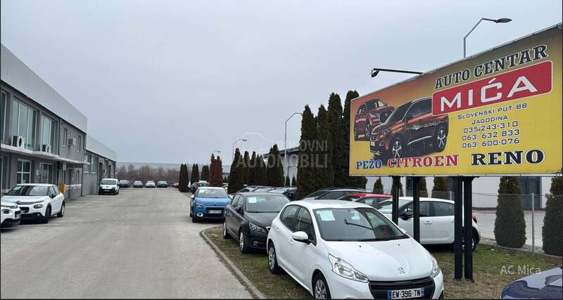 Citroen C3 PURE NAV AUT 100000