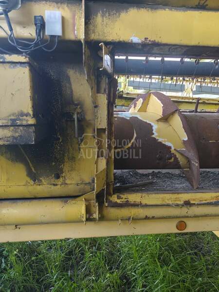 New Holland xx