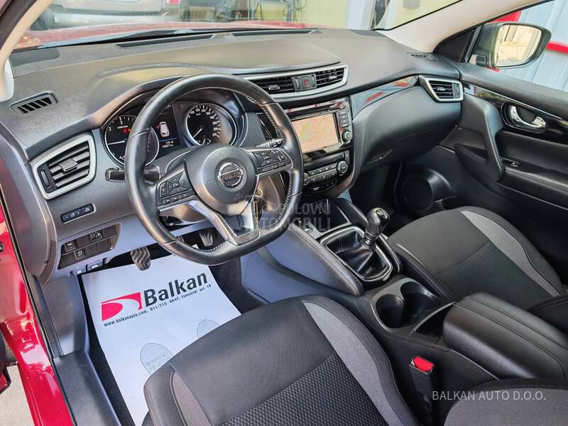 Nissan Qashqai 1.5 DCI/NAV/LED/KAM