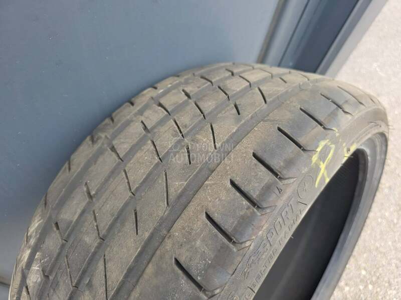 Lassa 235/35 R19 Letnja