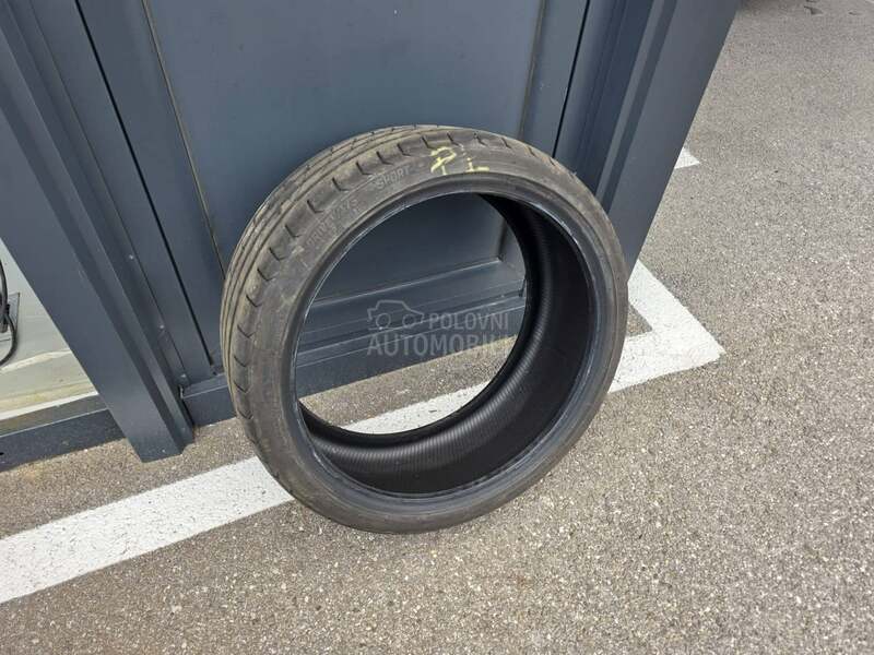Lassa 235/35 R19 Letnja