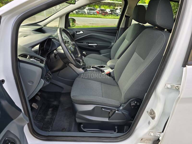 Ford C-Max 1,6 Titanium