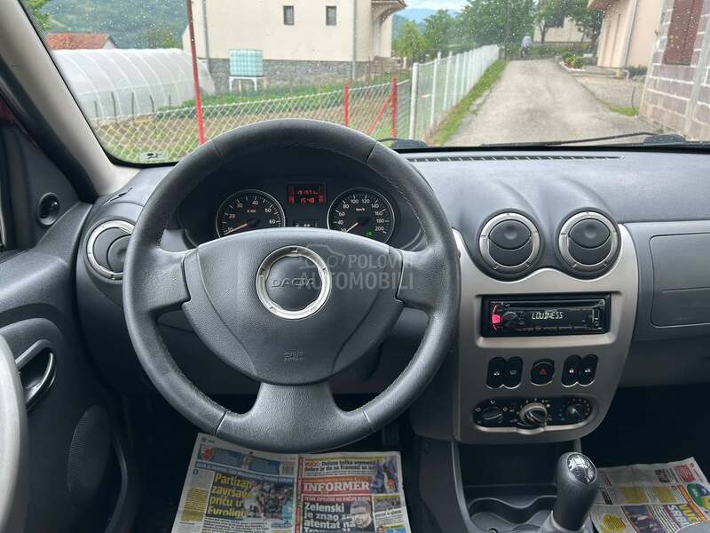 Dacia Stepway 1.6b VRH STANJE