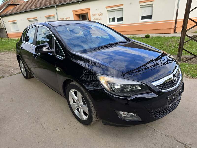 Opel Astra J 1,6turbo