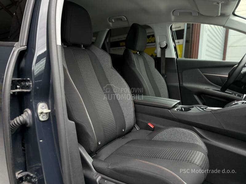 Peugeot 3008 Led/Virtual/EAT8 Peugeot 3008 Led/Virtual/EAT8