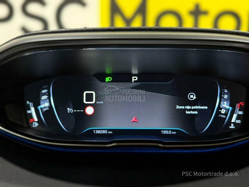 Peugeot 3008 Led/Virtual/EAT8 Peugeot 3008 Led/Virtual/EAT8
