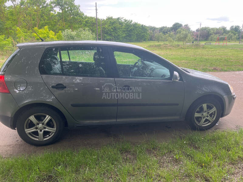 Volkswagen Golf 5 
