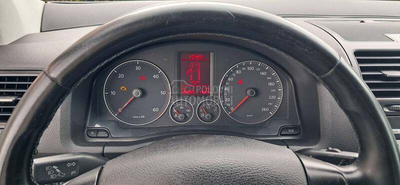Volkswagen Golf 5 2,0 TDI