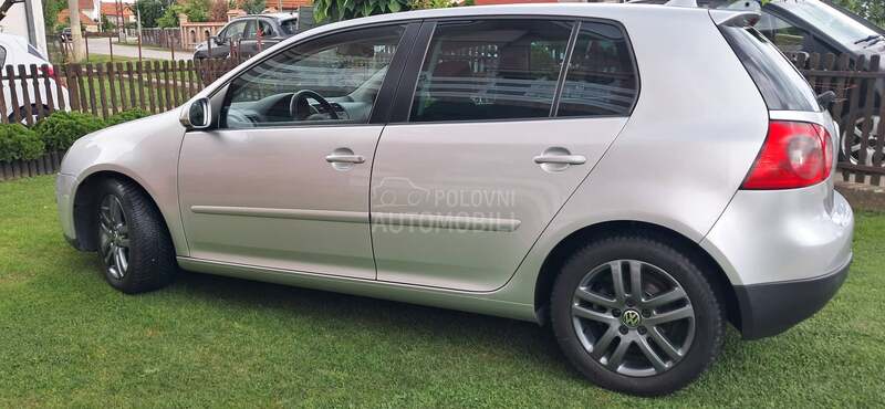 Volkswagen Golf 5 2,0 TDI