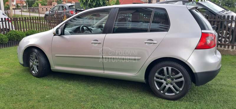 Volkswagen Golf 5 2,0 TDI