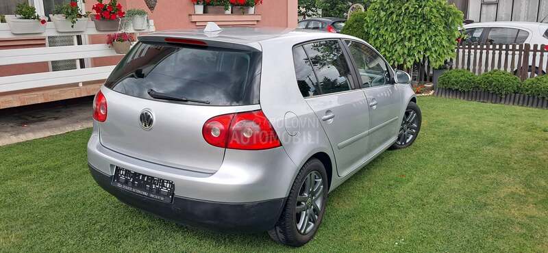 Volkswagen Golf 5 2,0 TDI