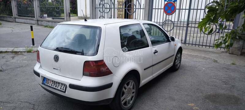 Volkswagen Golf 4 1.9 SDI