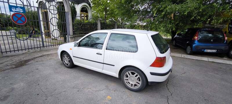 Volkswagen Golf 4 1.9 SDI