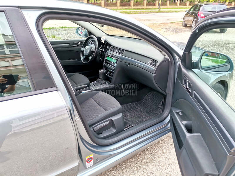 Škoda Superb 2.0tdi