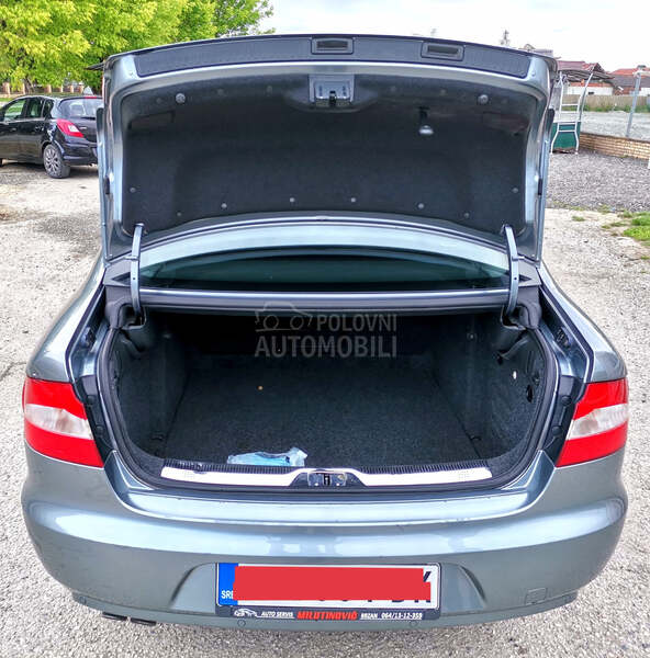 Škoda Superb 2.0tdi