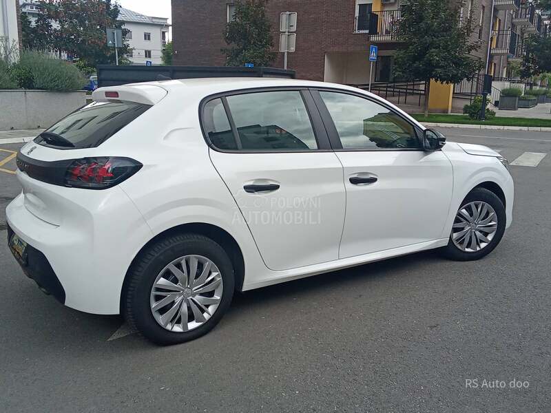 Peugeot 208 3,5,0,0,0,k,m