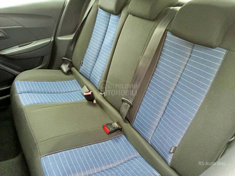 Peugeot 208 3,5,0,0,0,k,m