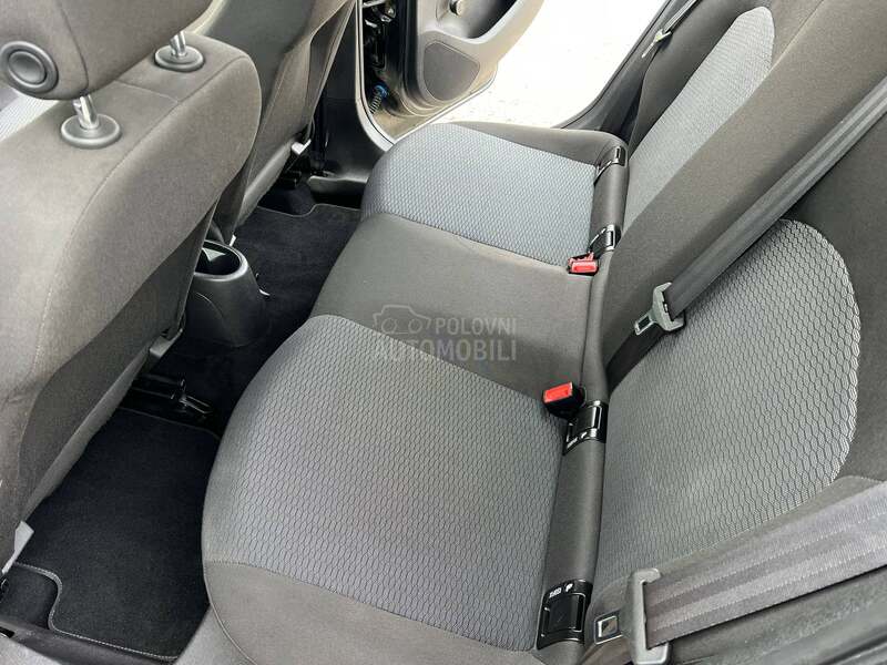 Opel Corsa E 1.3CDTI COSMO
