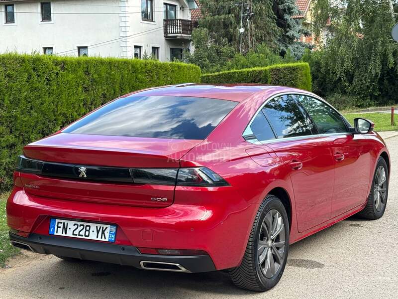 Peugeot 508 1.5HDI ALLURE/AUT