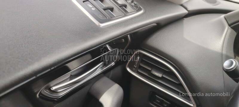 Jaguar F pace 2.0 D Virtual
