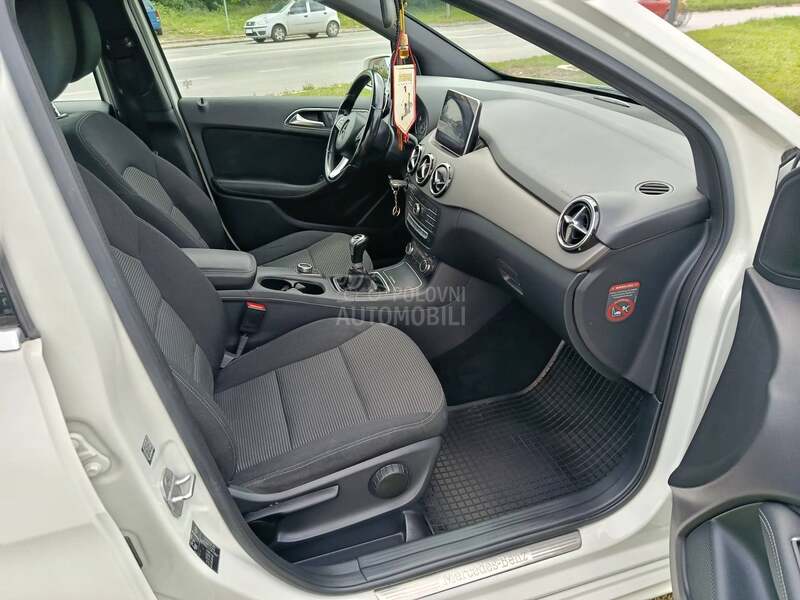 Mercedes Benz B 180 B 180CDI
