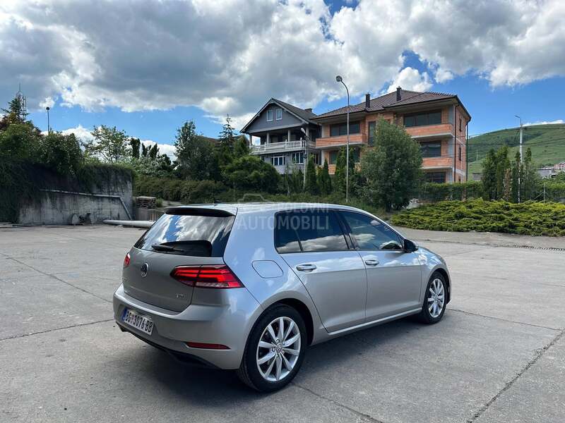 Volkswagen Golf 7 